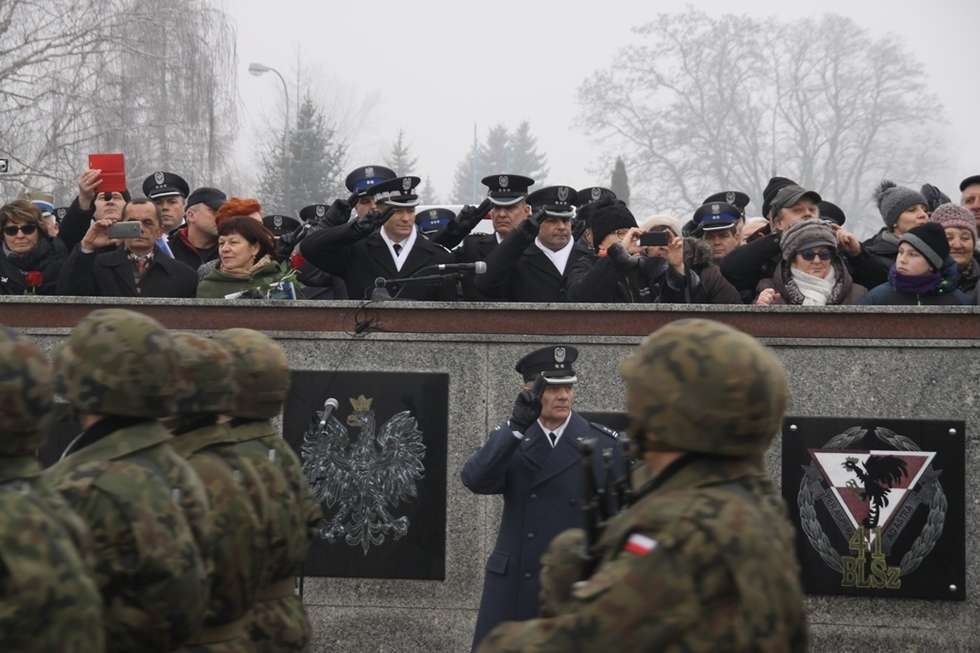  Przysięga wojskowa w Dęblinie (zdjęcie 7) - Autor: WSOSP