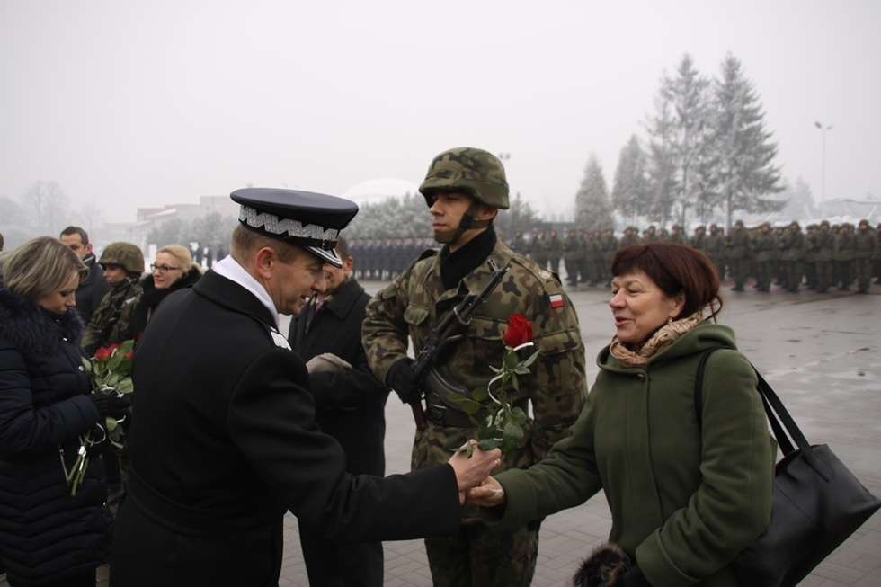  Przysięga wojskowa w Dęblinie (zdjęcie 12) - Autor: WSOSP