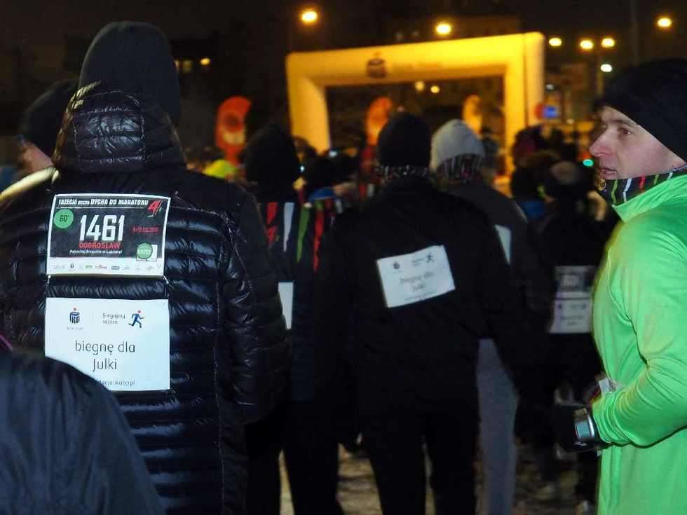  Nocne biegi w Lublinie: Trzecia Dycha do Maratonu (zdjęcie 7) - Autor: Maciej Kaczanowski