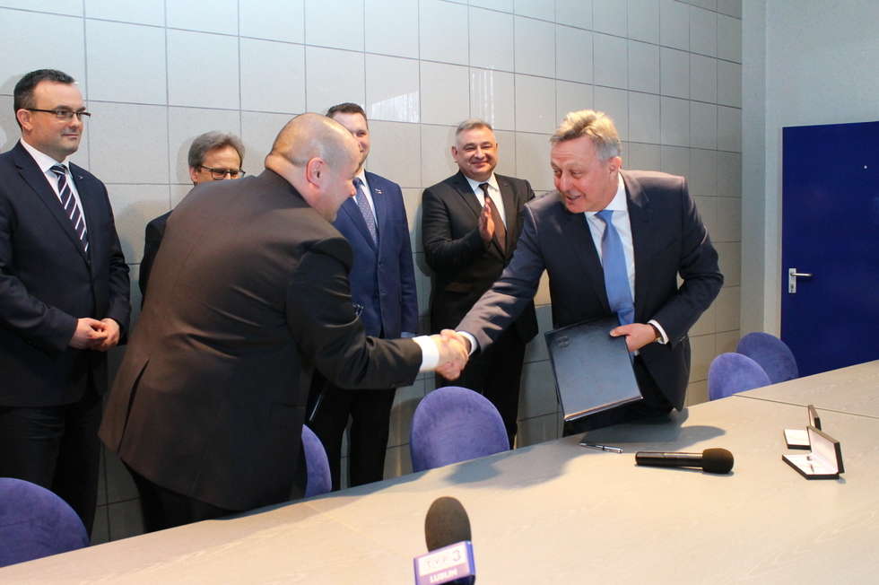  Nowa umowa Grupy Azoty (zdjęcie 2) - Autor: Radosław Szczęch
