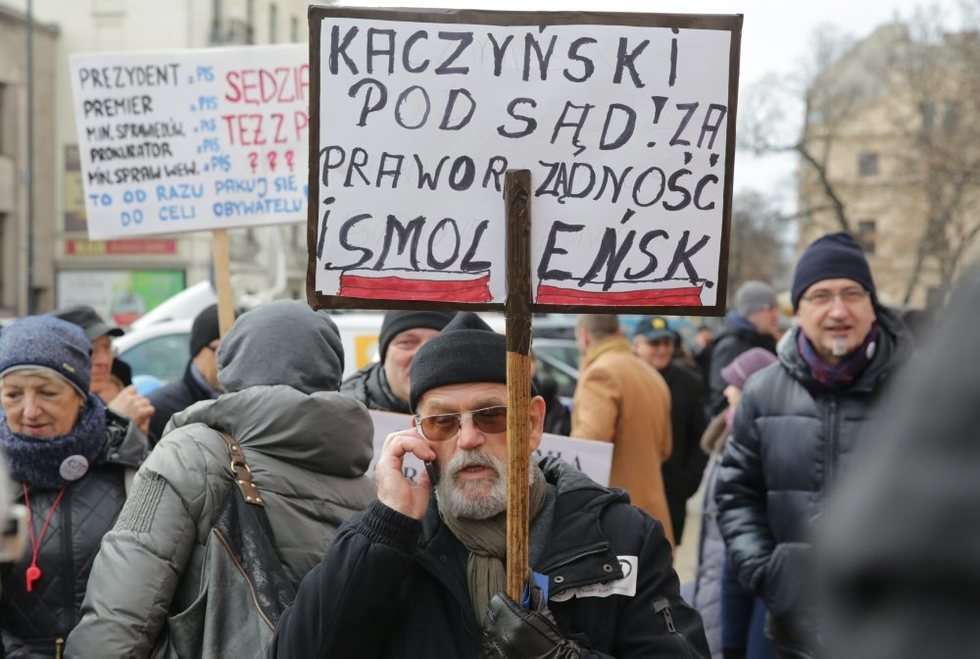  Manifestacja KOD w Lublinie (zdjęcie 7) - Autor: Wojciech Nieśpiałowski