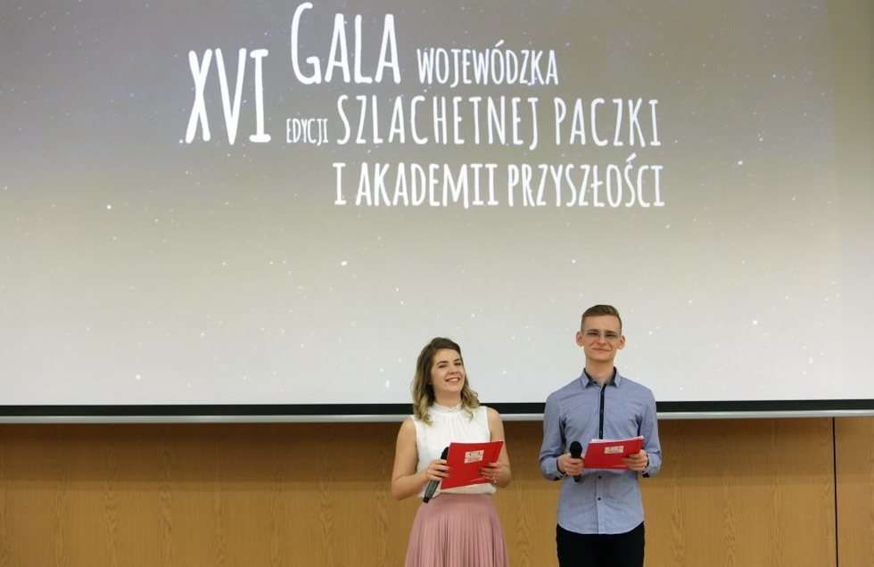  Gala Wojewódzka XVI Edycji Szlachetnej Paczki I Akademii Przyszłości (zdjęcie 4) - Autor: Wojciech Nieśpiałowski