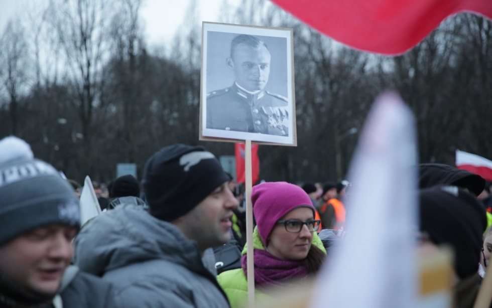  Marsz Pamięci Żołnierzy Wyklętych (zdjęcie 10) - Autor: Wojciech Nieśpiałowski