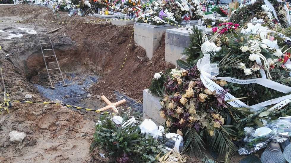  Cmentarz na Majdanku  - Autor: orotanque / Alarm 24