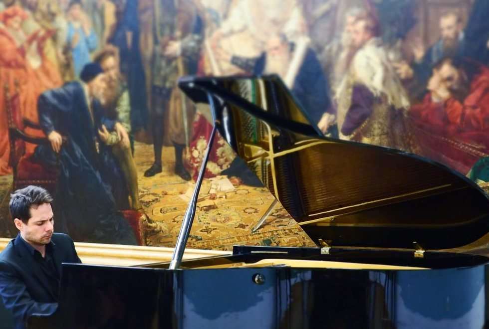  Gala Finałowa na Zamku - „Fryderyk Chopin – człowiek XXI wieku” (zdjęcie 34) - Autor: Dorota Awiorko