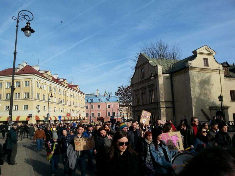  Manifa na rzecz praw kobiet w Lublinie (zdjęcia) (zdjęcie 6) - Autor: Katarzyna Prus