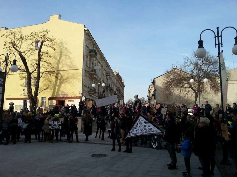  Manifa na rzecz praw kobiet w Lublinie (zdjęcia) (zdjęcie 4) - Autor: Katarzyna Prus
