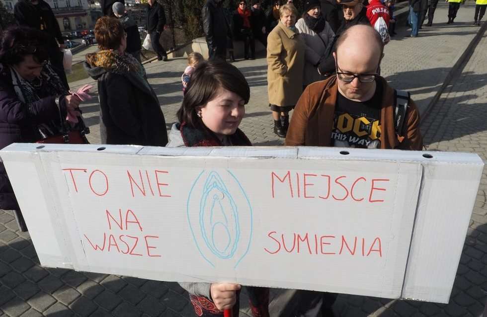  Manifa na rzecz praw kobiet (zdjęcie 5) - Autor: Wojciech Nieśpiałowski