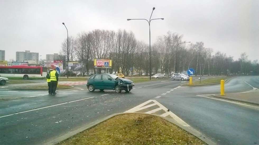  Wypadek na ul. Elsnera w Lublinie (zdjęcie 4) - Autor: Grzegorz Rekiel