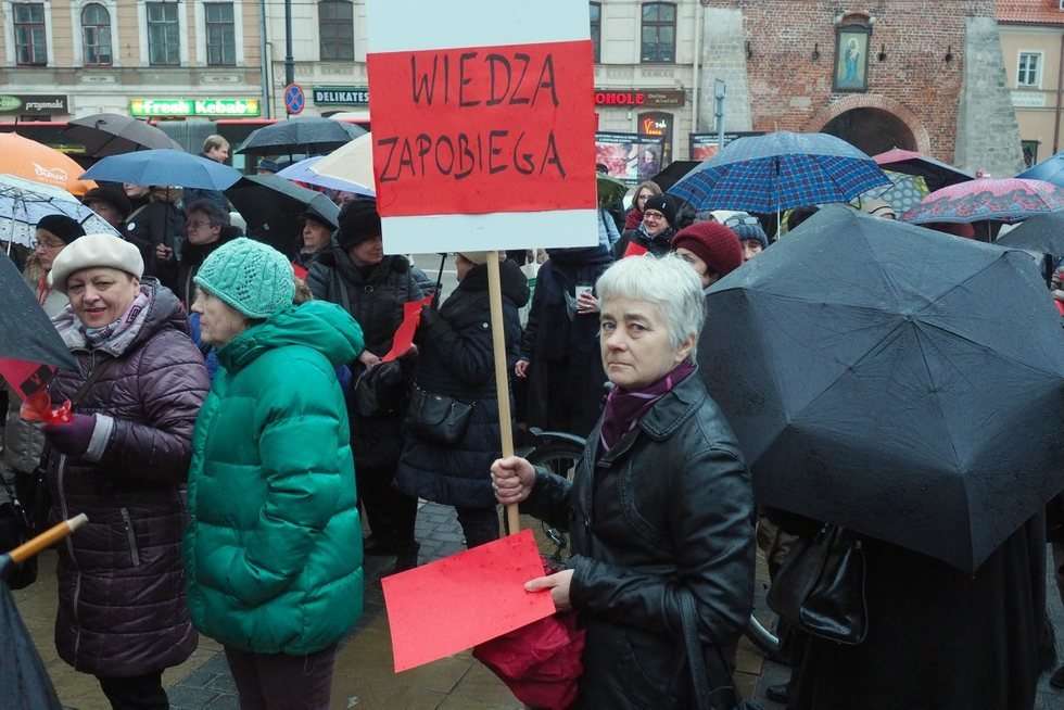  Strajk w obronie praw kobiet (zdjęcie 14) - Autor: Maciej Kaczanowski