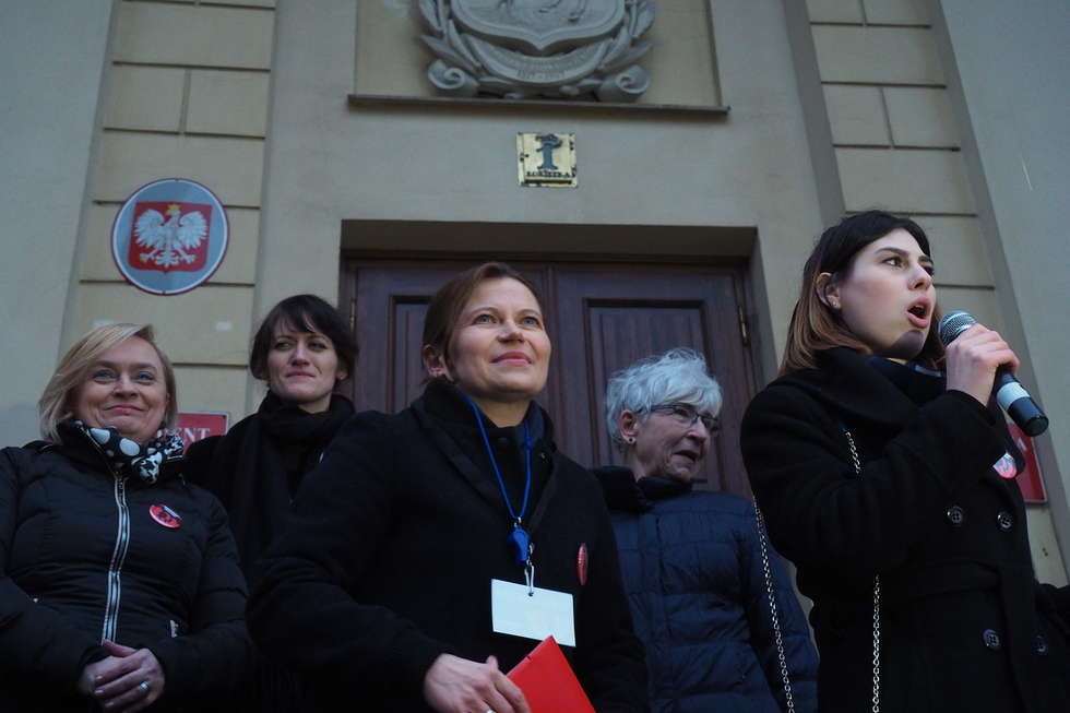  Strajk w obronie praw kobiet (zdjęcie 3) - Autor: Maciej Kaczanowski