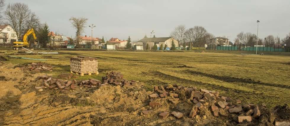  Ruszyła budowa boiska w Białej Podlaskiej (zdjęcie 2) - Autor: UM Biała Podlaska