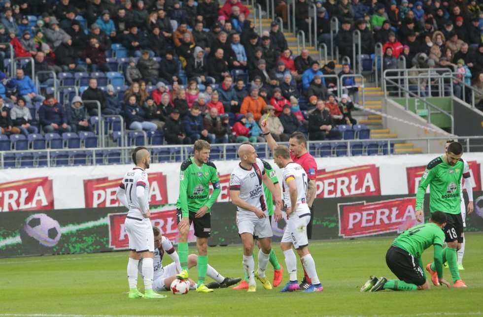  Górnik Łęczna - Pogoń Szczecin 2:2 (zdjęcie 15) - Autor: Wojciech Nieśpiałowski