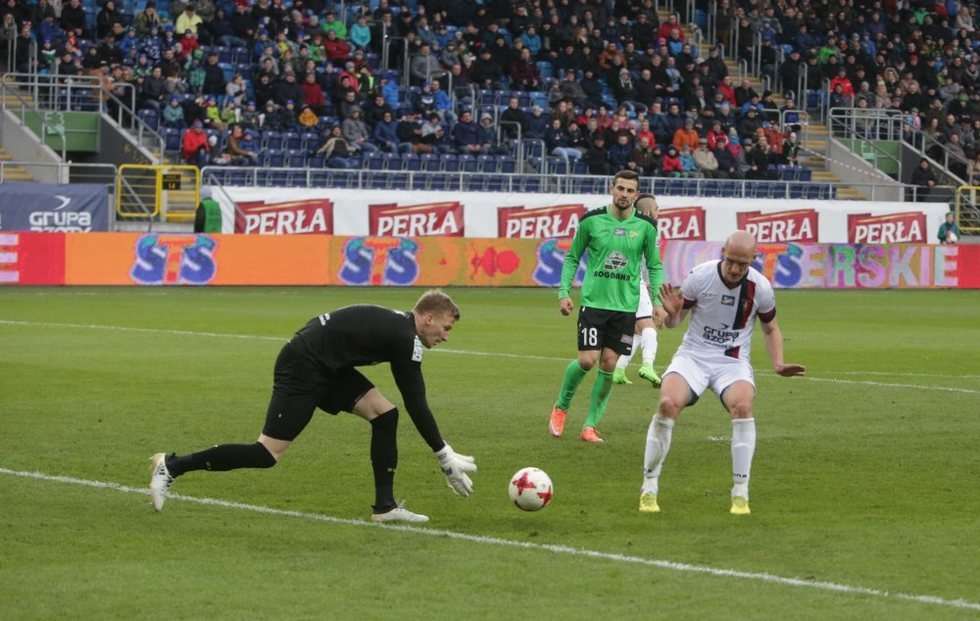  Górnik Łęczna - Pogoń Szczecin 2:2 (zdjęcie 29) - Autor: Wojciech Nieśpiałowski