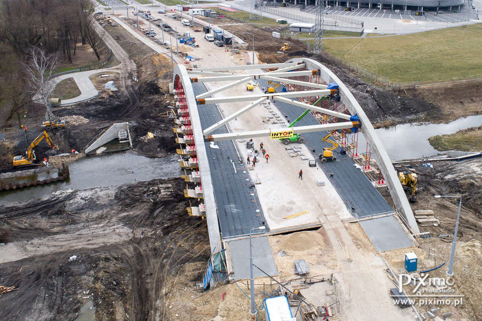  Budowa nowego mostu na Bystrzycy (zdjęcie 4) - Autor: Marcin Tarkowski / piximo.pl