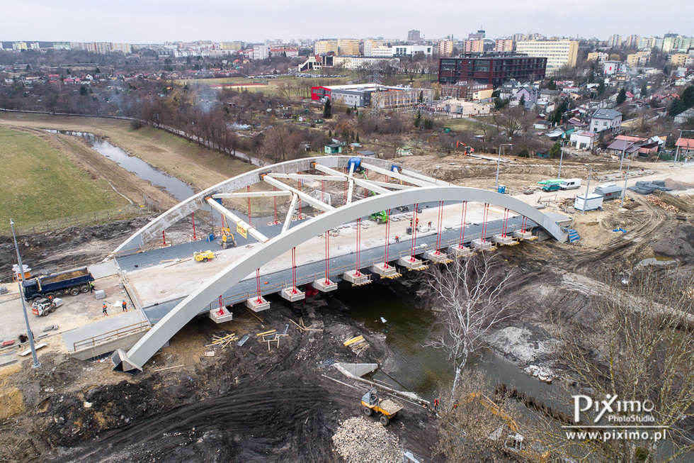  Budowa nowego mostu na Bystrzycy (zdjęcie 6) - Autor: Marcin Tarkowski / piximo.pl