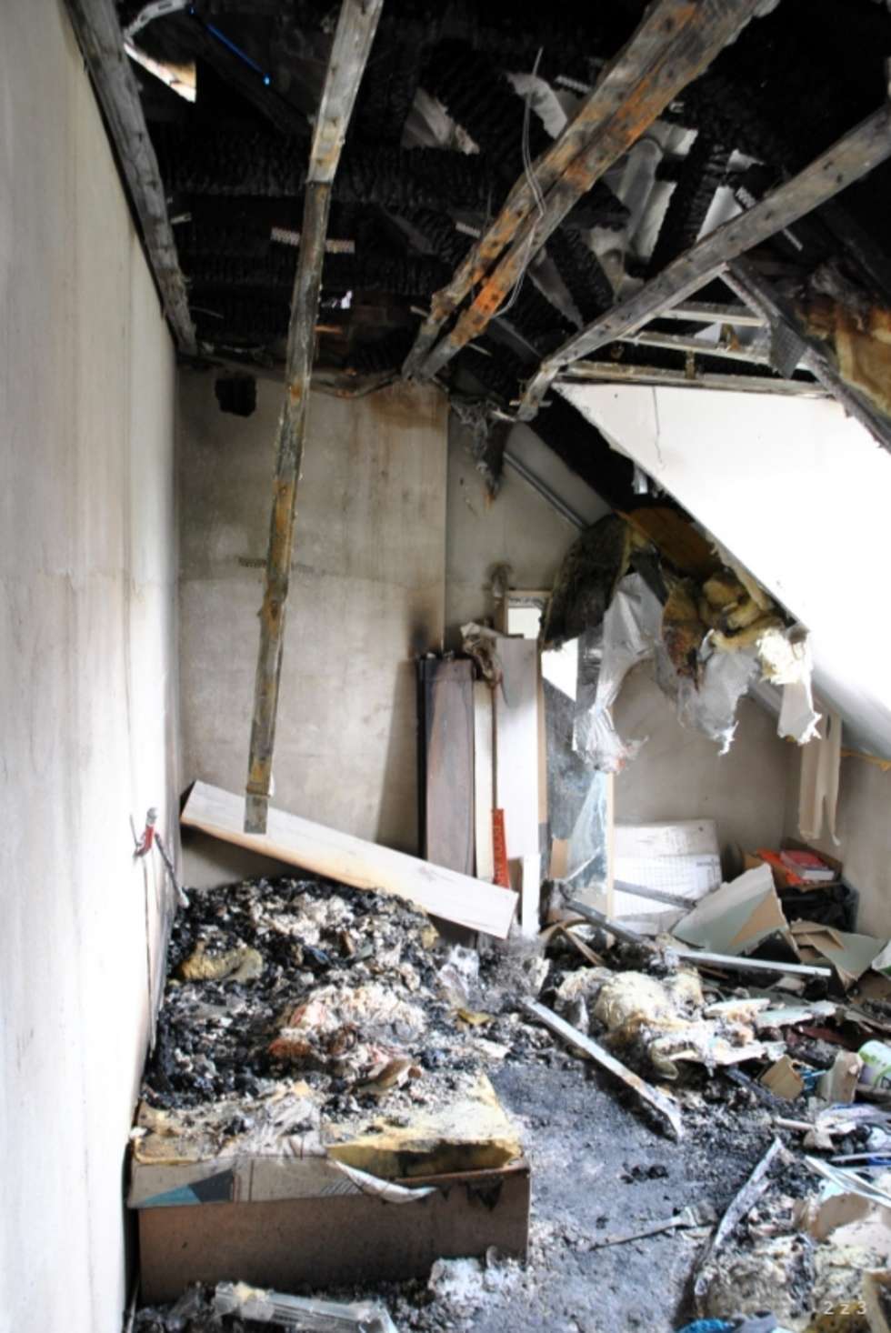  Pożar zniszczył ich dom. Potrzebna pomoc dla rodziny z Kalinowic  - Autor: gmina Zamość