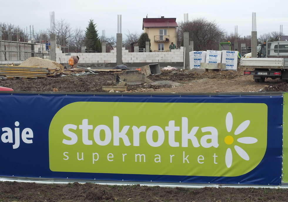  Budowa nowego sklepu Stokrotka w Lublinie  - Autor: Maciej Kaczanowski
