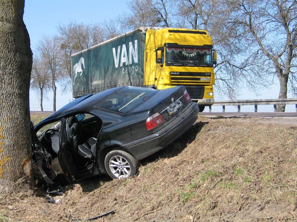  Wypadek w Stołpiu (zdjęcie 2) - Autor: Jacek Barczyński
