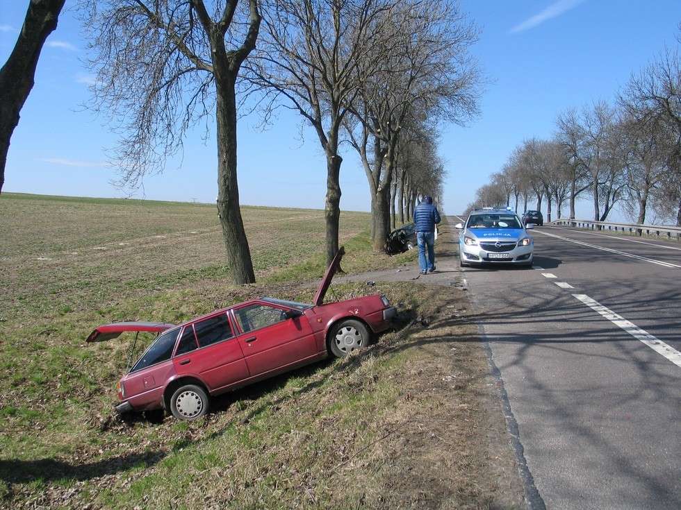  Wypadek w Stołpiu (zdjęcie 5) - Autor: Jacek Barczyński