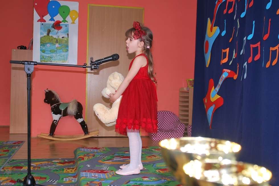 Konkurs piosenki angielskiej w przedszkolu w Turce (zdjęcie 49) - Autor: DW
