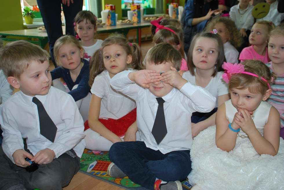  Konkurs piosenki angielskiej w przedszkolu w Turce (zdjęcie 40) - Autor: DW