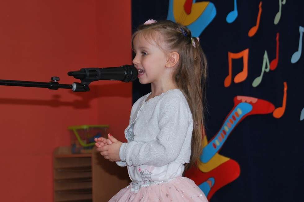  Konkurs piosenki angielskiej w przedszkolu w Turce (zdjęcie 42) - Autor: DW