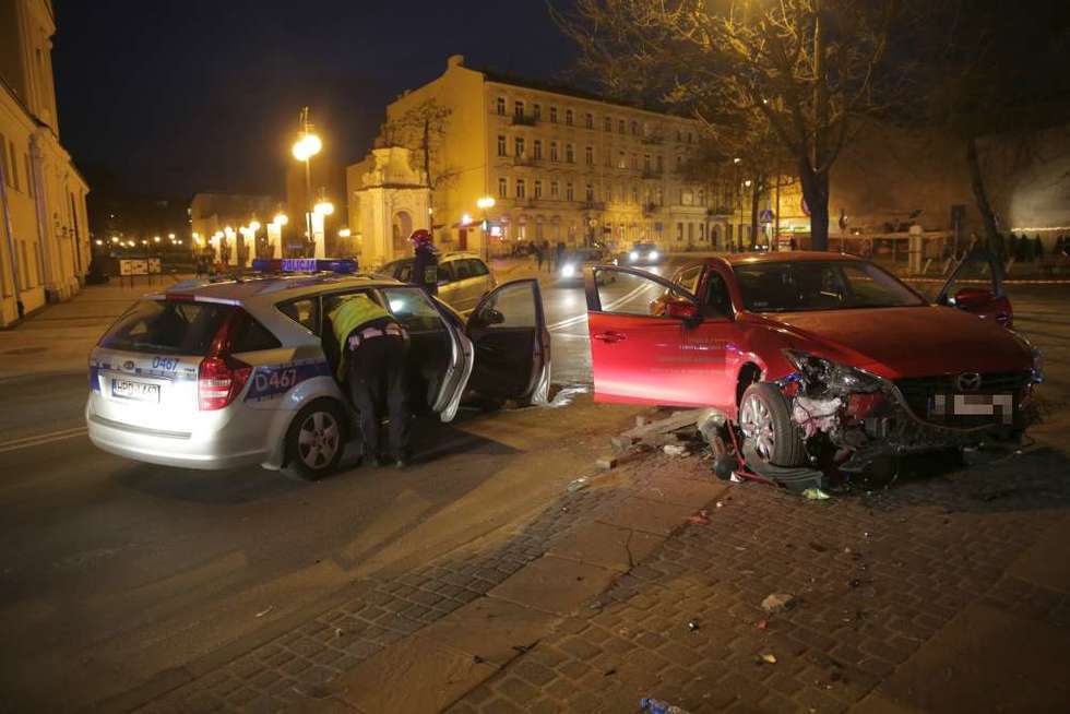  Wypadek na ul. Kołłątaja w Lublinie (zdjęcie 6) - Autor: Paweł Buczkowski