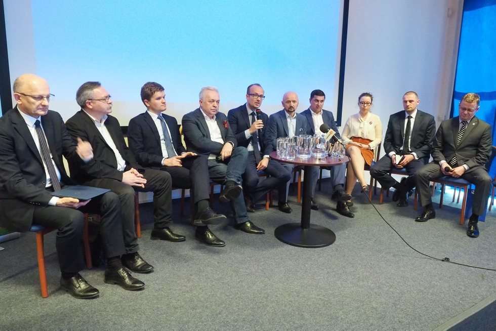  Debata polityków na WSPiA (zdjęcie 2) - Autor: Maciej Kaczanowski