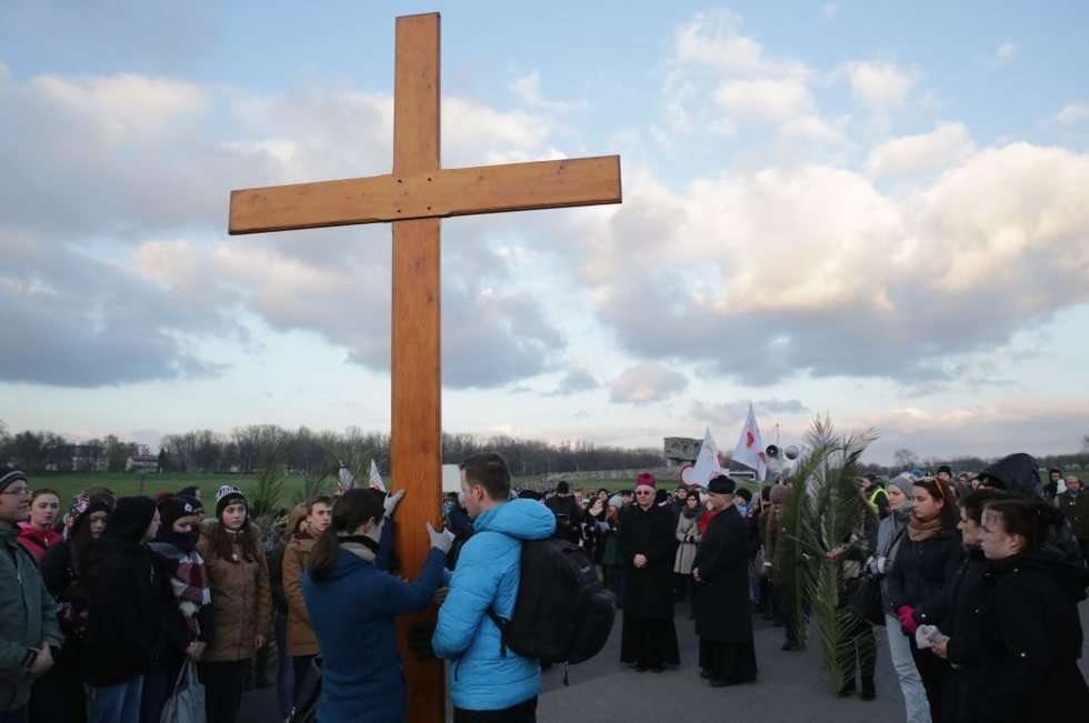  Droga krzyżowa na Majdanku (zdjęcie 31) - Autor: Wojciech Nieśpiałowski