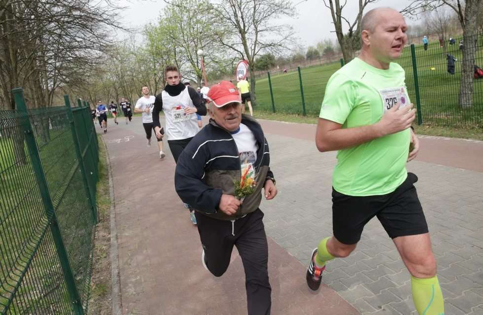  Dycha do maratonu 1 (zdjęcie 9) - Autor: Wojciech Nieśpiałowski