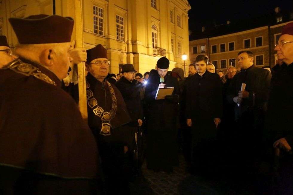  Droga Krzyżowa na Starym Mieście w Lublinie (zdjęcie 14) - Autor: Paweł Buczkowski