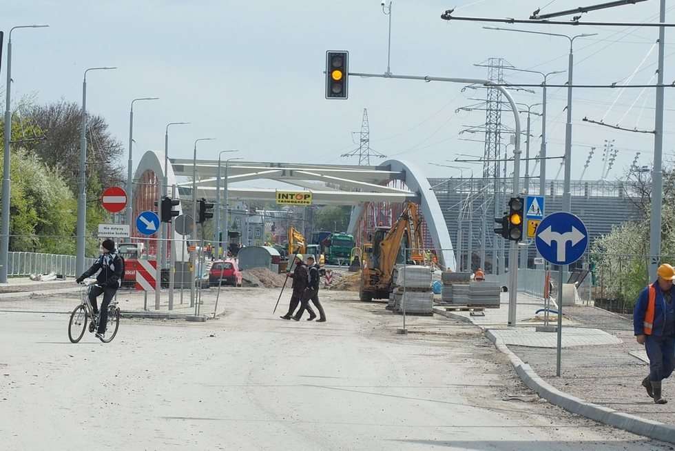  Budowa mostu na Bystrzycy i przebudowa ul. Muzycznej (zdjęcie 2) - Autor: Maciej Kaczanowski