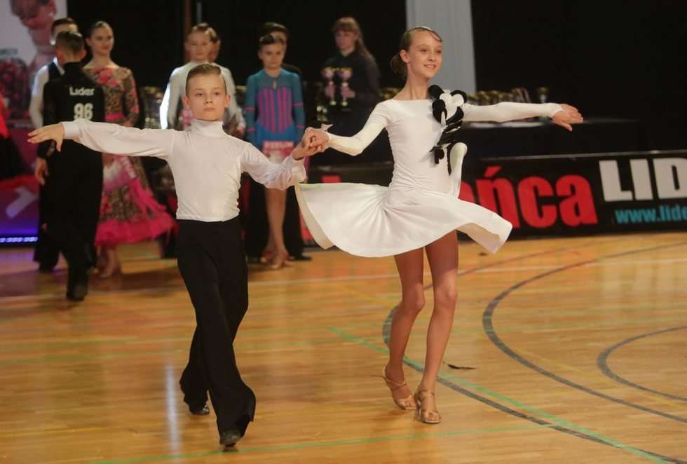  Turniej tańca (zdjęcie 12) - Autor: Wojciech Nieśpiałowski