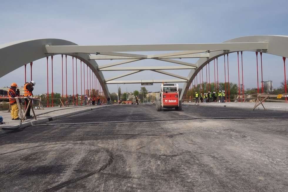 Testy obciążeniowe nowego mostu na Bystrzycy (zdjęcie 22) - Autor: Maciej Kaczanowski