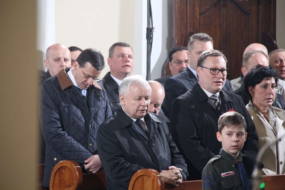  Odsłonięcie pomnika Lecha i Marii Kaczyńskich (zdjęcie 9) - Autor: Ewelina Burda