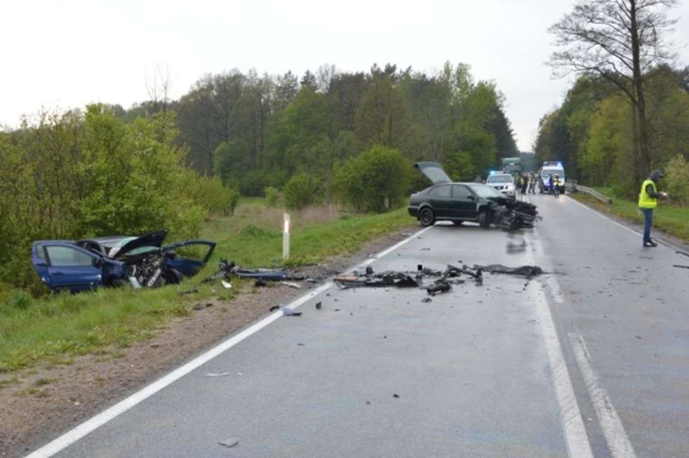  Wólka Plebańska: Zderzenie samochodów  - Autor: KPP Biała Podlaska