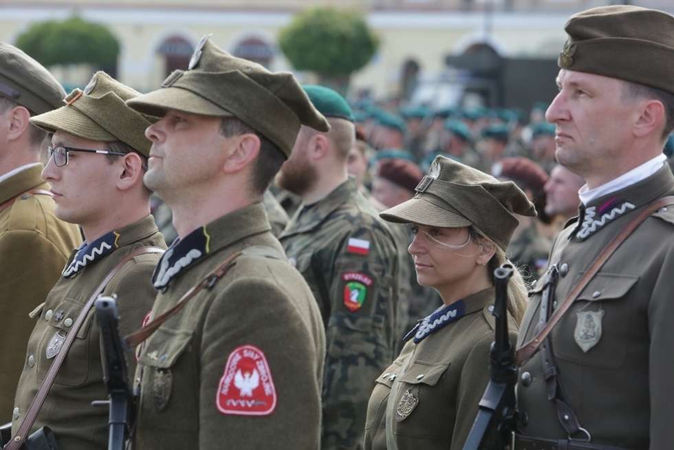  Lublin: Pierwsza przysięga żołnierzy Wojska Obrony Terytorialnej (zdjęcie 16) - Autor: Wojciech Nieśpiałowski