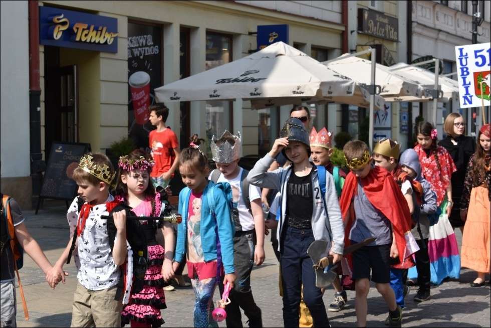  Parada czytelnicza w Lublinie (zdjęcie 18) - Autor: MBP Lublin