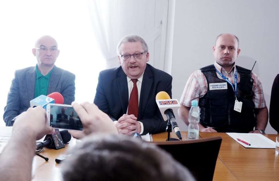  Spotkanie mieszkańców ul. Lubartowskiej z prezydentem Żukiem  (zdjęcie 9) - Autor: Dorota Awiorko