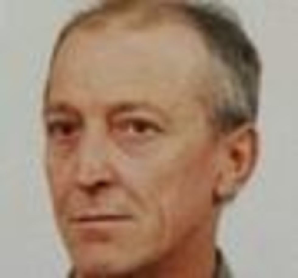  <p class="MsoNormal">3 marca 2016 r. w Woli Obszańskiej (lubelskie) zaginął Stanisław Małka. Ma 62 lata, 176 cm wzrostu i zielone oczy. W dniu zaginięcia ubrany był w flanelową koszulę w biało-niebiesko-brązową kratkę, czarną kurtkę, szare materiałowe spodnie i czarne zimowe buty. Na głowie miał czarną czapkę z daszkiem.</p>