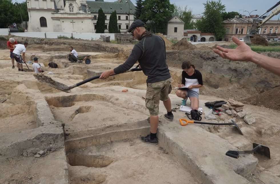  Prace archeologiczne pod Alchemią (zdjęcie 8) - Autor: Wojciech Nieśpiałowski