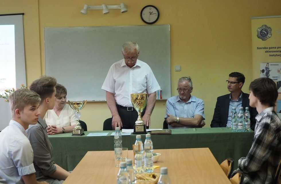 Wręczenie nagród w Wojewódzkim Klubie Techniki i Racjonalizacji (zdjęcie 10) - Autor: Wojciech Nieśpiałowski