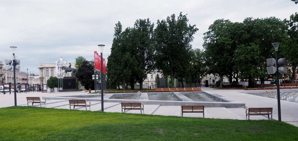  Plac Litewski po przebudowie (zdjęcie 13) - Autor: Dorota Awiorko