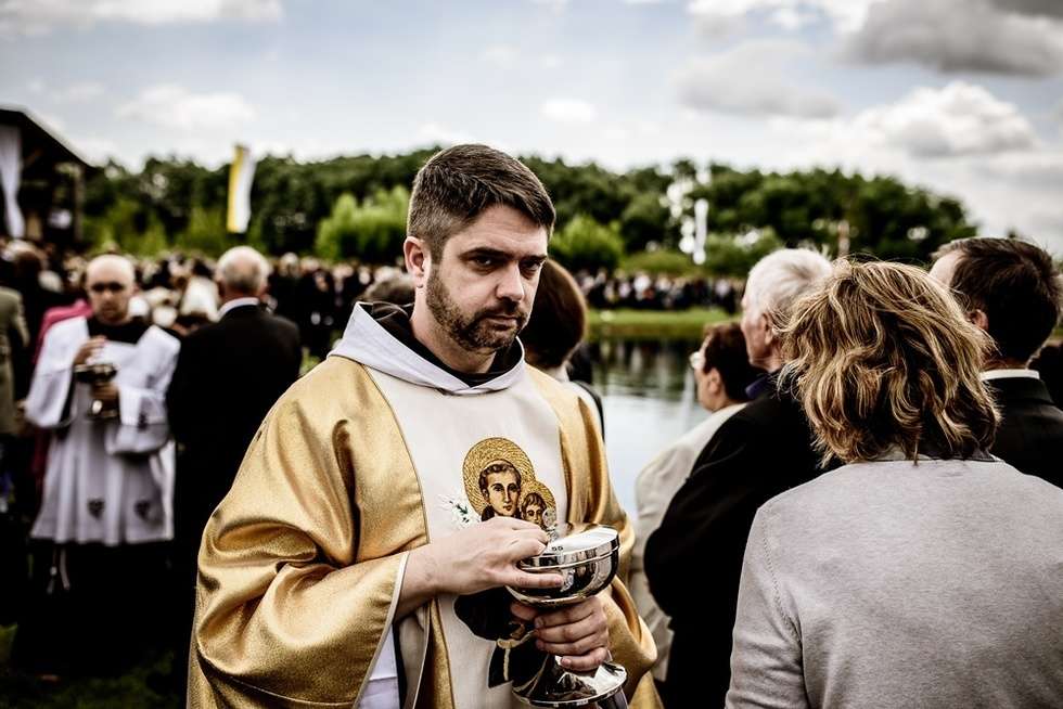 Uroczystości odpustowe ku czci św. Antoniego w Radecznicy (zdjęcie 95) - Autor: Andrzej Mikulski