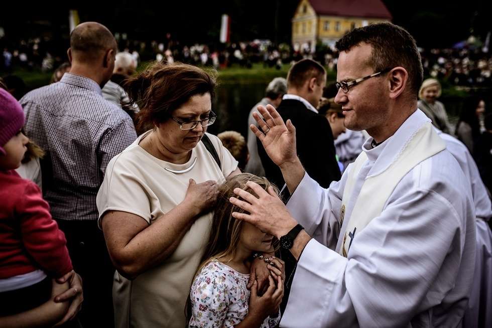  Uroczystości odpustowe ku czci św. Antoniego w Radecznicy (zdjęcie 63) - Autor: Andrzej Mikulski