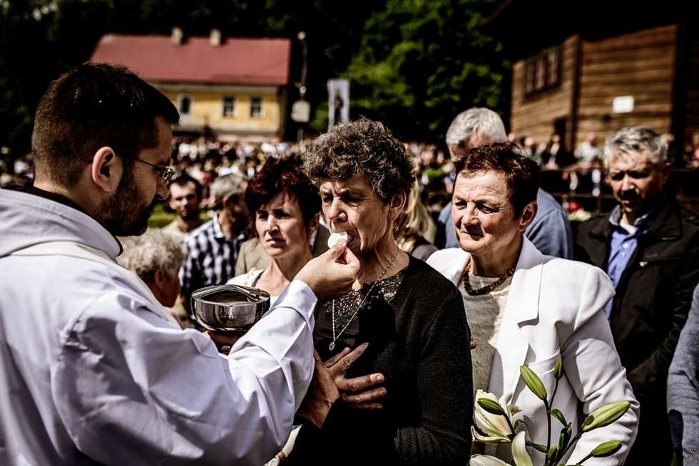  Uroczystości odpustowe ku czci św. Antoniego w Radecznicy (zdjęcie 107) - Autor: Andrzej Mikulski