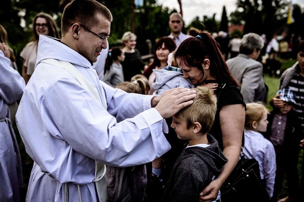  Uroczystości odpustowe ku czci św. Antoniego w Radecznicy (zdjęcie 64) - Autor: Andrzej Mikulski