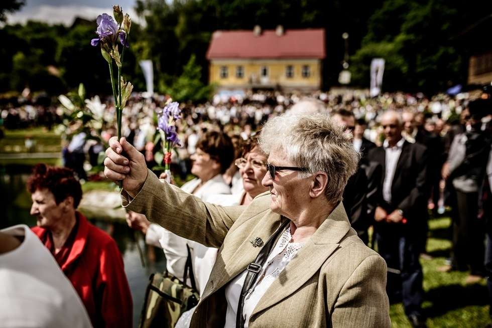  Uroczystości odpustowe ku czci św. Antoniego w Radecznicy (zdjęcie 90) - Autor: Andrzej Mikulski