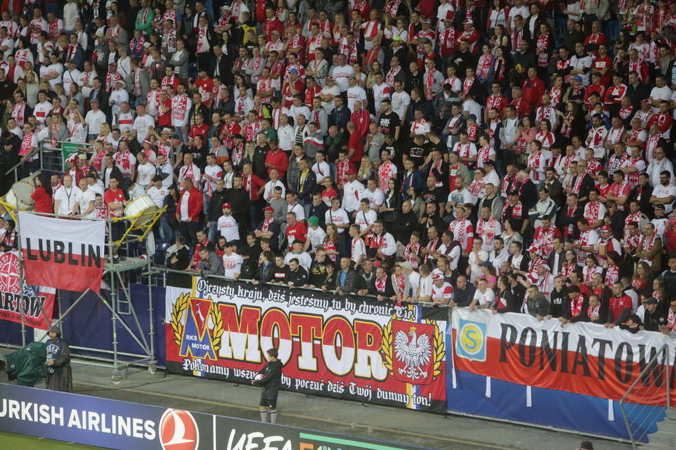  Mecz Polska - Słowacja i zmiany w organizacji ruchu koło Areny Lublin (zdjęcie 37) - Autor: Łukasz Minkiewicz